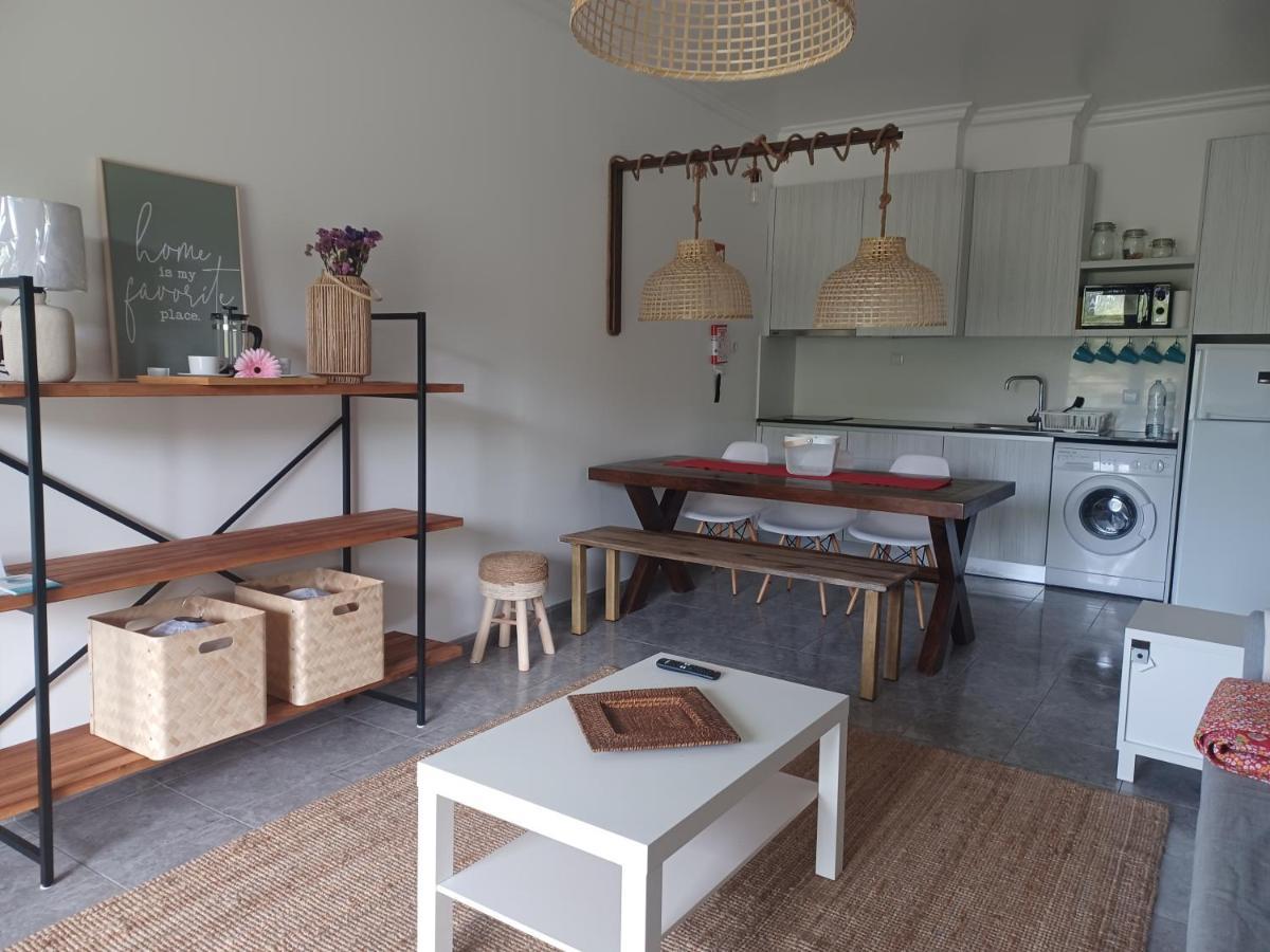 Beachtour Apartment เอริเซรา ภายนอก รูปภาพ