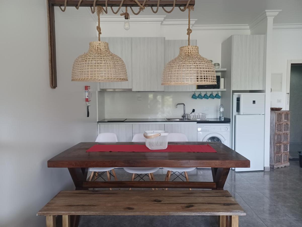 Beachtour Apartment เอริเซรา ภายนอก รูปภาพ