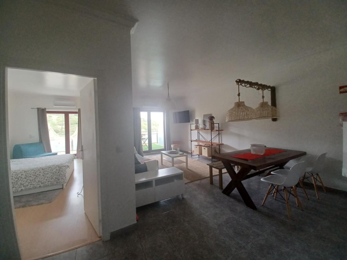 Beachtour Apartment เอริเซรา ภายนอก รูปภาพ